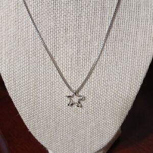 Silver Star Pendant Necklace